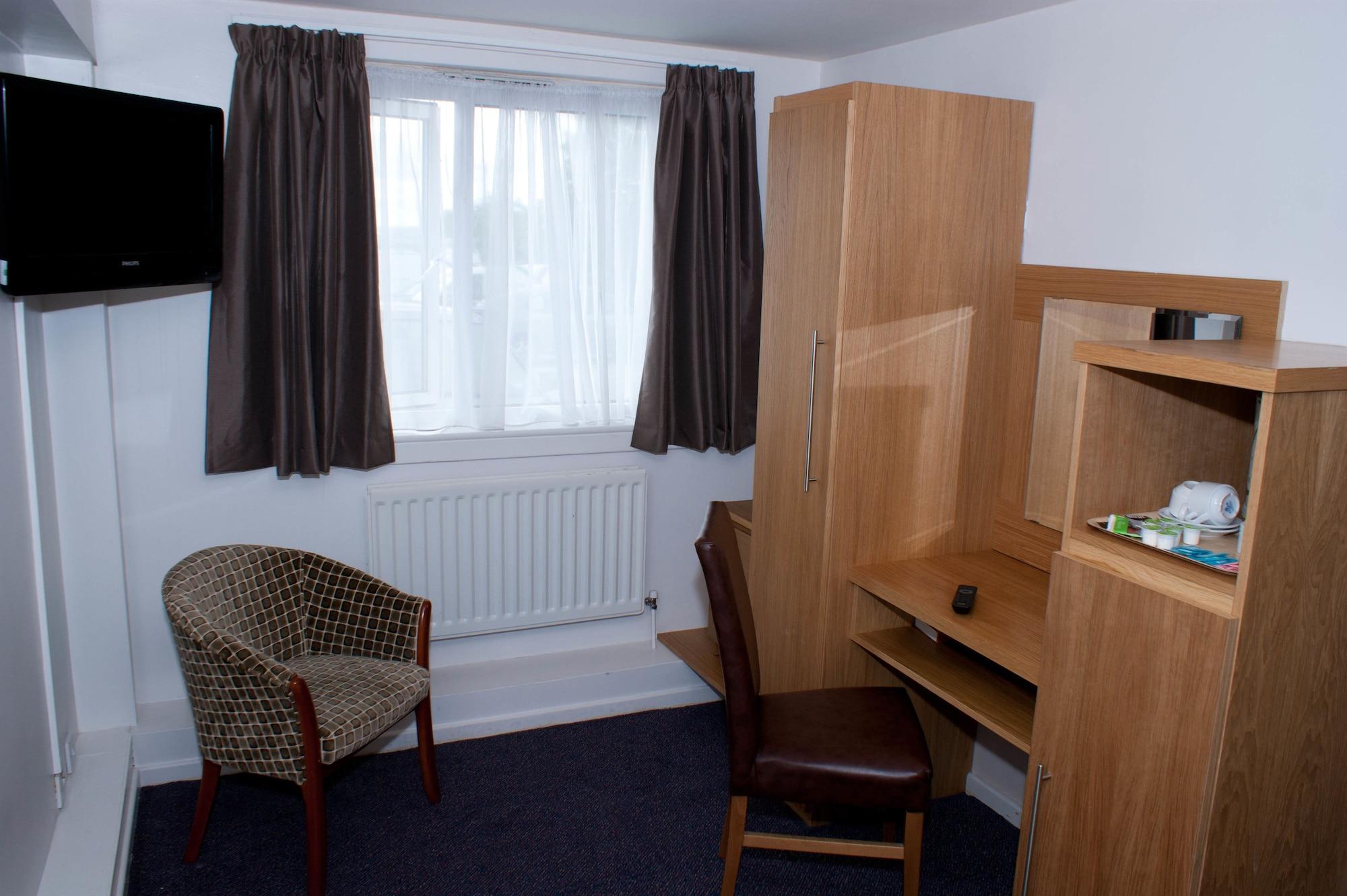 Rooms Inn 3*