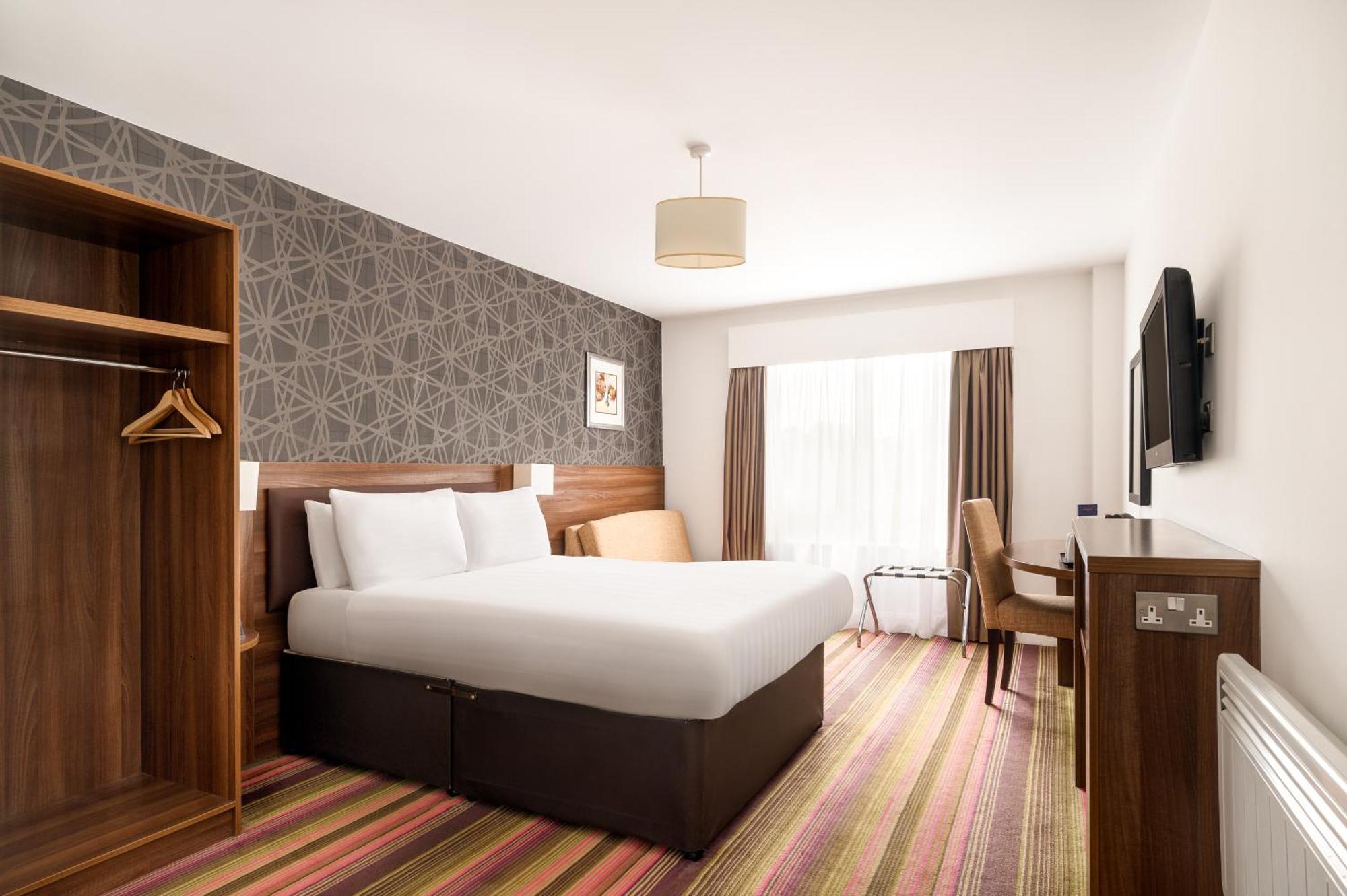 Rooms Inn 3*